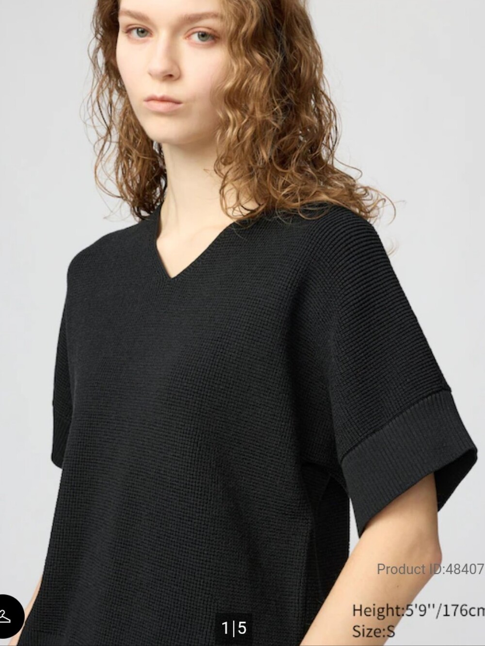 Women’s Black V-Neck Knit Top